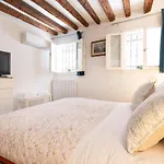 San Giacomo Pied-a-terre House By Wonderful Italy Lejlighed